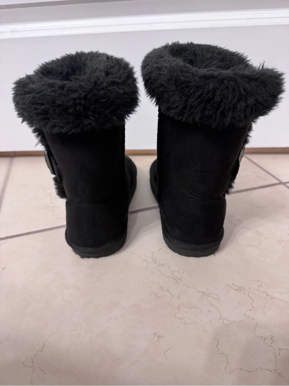 The Children's Place Girl’s Black Boots